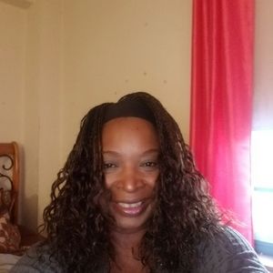 Meet your Posher, Loriann